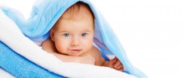 Comment nettoyer le nez et les oreilles de votre bébé ?