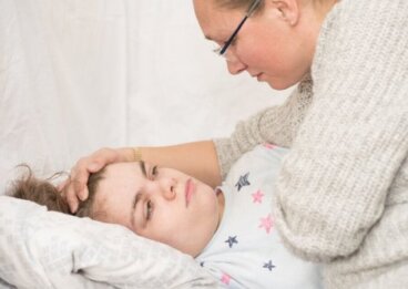 Enfants atteints d'épilepsie: causes, symptômes et traitements