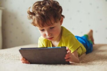Comment les gadgets nuisent à vos enfants
