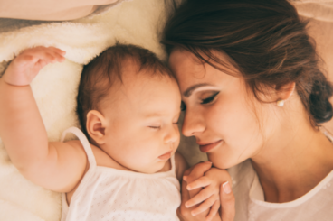 Faites-vous partie des mamans qui restent avec leur enfant jusqu'à ce qu'il s'endorme ?