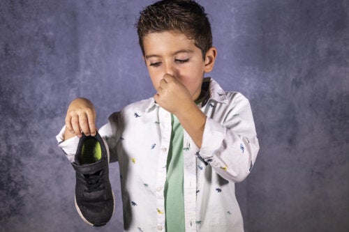 11 conseils pour éviter les mauvaises odeurs de pieds chez les enfants
