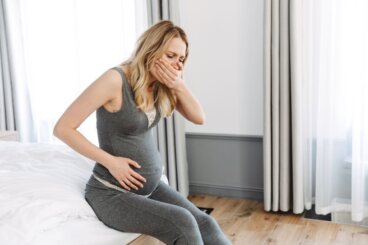 Douleurs à l'aine pendant la grossesse : causes et solutions